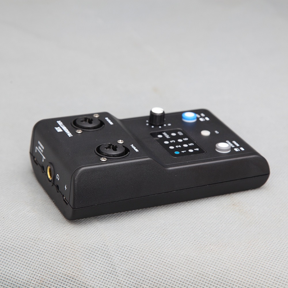 การ์ดเสียงพกพาไร้สายสำหรับการต - In Ear Monitors For Singers บทวิจารณ์และราคา